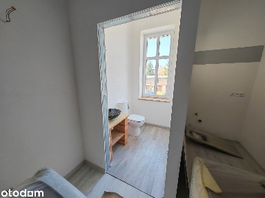 Lokal usługowy z witryną w centrum miasta