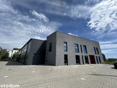 Obiekt magazynowo - biurowy. Siedziba firmy. Mag 830, biuro 270 m kw.