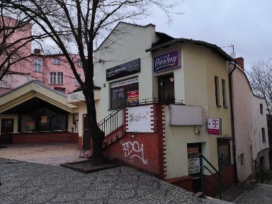 Do wynajęcia atrakcyjne lokale komercyjne z ogródkiem 88 m² - Jelenia Góra, Deptak (ul. 1 Maja 37)