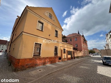 Centrum - Rynek, Budynek mieszkalno-usługowy