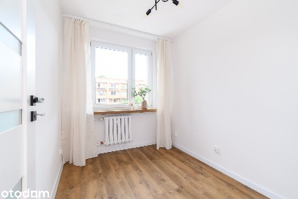3 Pokojowe * BALKON * Po remoncie * BRAK PROWIZJI