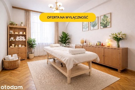 Lokalizacja z oknami na ulice Starego Miasta.