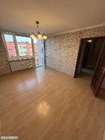Przestronne mieszkanie z balkonem w zielonym centrum Zawiercia.