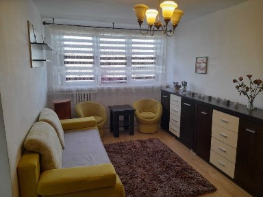 Wynajmę atrakcyjne przytulne 2 pokojowe mieszkanie w centrum miasta