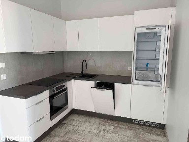 Apartament 2 pokojowy 2 piętro Winda Balkon Centrum Miasta Piwnica