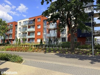 Umeblowana kawalerka z balkonem