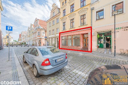 Duży lokal w samym sercu rynku na wynajem!