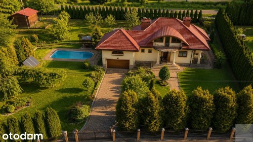 Wyjątkowy dom z basenem przy Zamku Krasiczyn
