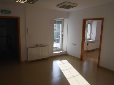 lokal biurowy 60m2