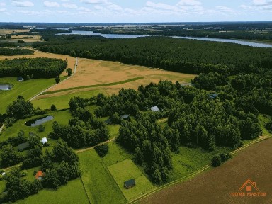 domek letniskowy nad jeziorem