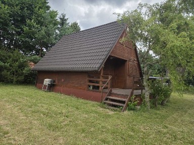 Domek nad jeziorem Ublik w cichej pięknej okolicy