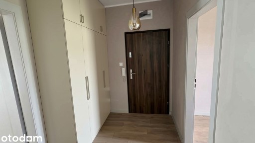 Nowoczesne mieszkanie z dużym balkonem w kameralnym apartamentowcu