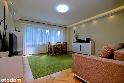 przestronne, przytulne, gotowe do wejścia, balkon