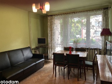 Dwupokojowe mieszkanie z balkonem/ spokojna dzielnica/ bez pośredników
