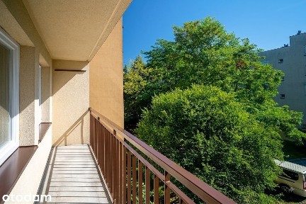 3 pokoje po generalnym remoncie-balkon i piwnica- ul. Boya-Żeleńskiego