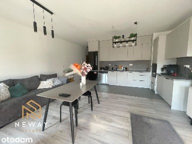63 m2/3 pokoje/2 balkony/miejsce postojowe
