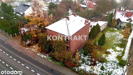 Duży do w Chełmku przy ul. Piastowskiej