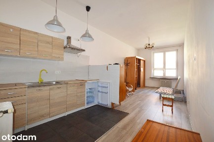 ŚCISŁE CENTRUM,RYNEK,widok na Ratusz,1pok,28m2,BALKON,MIEJSKIE OGRZEWA