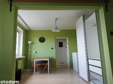 Kawalerka z dwuczęściowym pokojem na Ratajach, do zamieszkania
