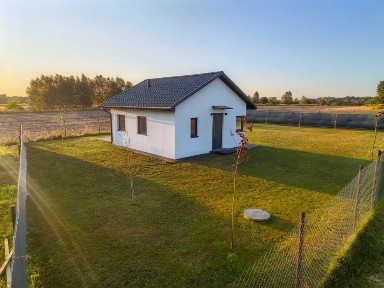 Domek całoroczny blisko Pilicy.