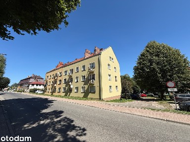 Słoneczne mieszkanie 32 m² z balkonem - spokojna część Kamiennej Góry