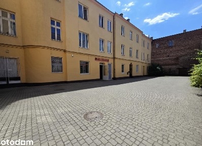 Lokal w samym sercu Kielc - ul. Sienkiewicza | 55,5 m² |