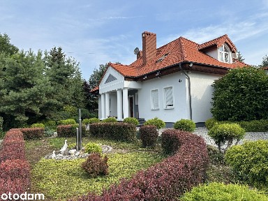 Wyjątkowy dom przy lesie 240 m², działka 30 ar, staw, budynek usługowy