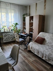 Kawalerka na 1 piętrze do zamieszkania od zaraz