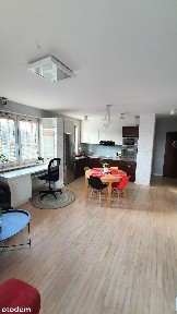 3 pokoje 64 m² | 2 łazienki | klimatyzacja | garaż + komórka | balkon