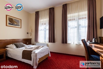 Hotel nad morzem w świetnej lokalizacji