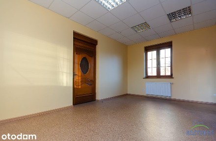 Lokal w doskonałej lokalizacji, 2 niezależne wejścia.