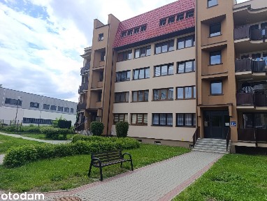 Rezerwacja - 2 pokoje z dużym potencjałem do własnej aranżacji