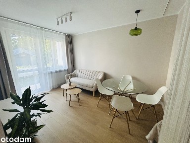 REZERWACJAUrządzona kawalerka po remoncie oś. Podwawelskie