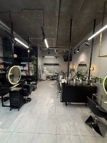 Odstąpię w pełni wyposażony i działający salon beauty / fryzjersko-kosmetyczny