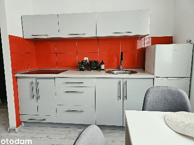 Wynajmę przutylną kawalerkę Bytom, ul. Głowackiego. Bezpośrednio.