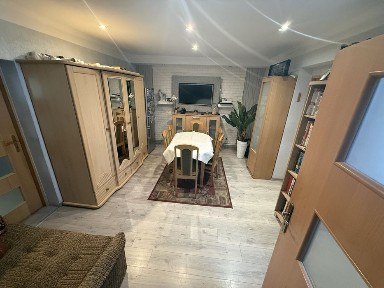 Mieszkanie 100 m² z garażem, sadem i działką - Ścinawa Polska