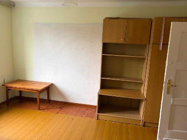 Mieszkanie 2 pokoje do remontu