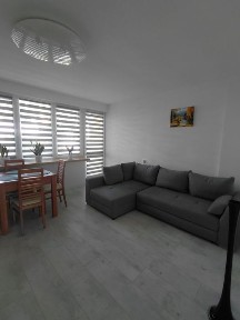 Wynajmę mieszkanie 3 pokojowe osiedle kolegialna.