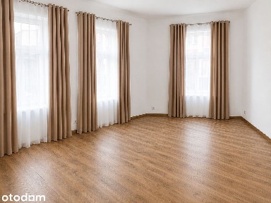 BEZCZYNSZOWA kawalerka po kapitalnym remoncie| 40m2 | parter |Centrum