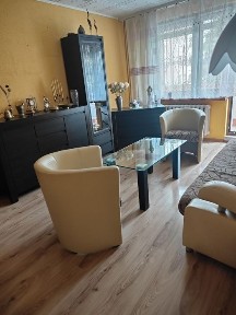Mieszkanie,zadbane gotowe do zamieszkania.