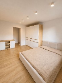 Świeżo wykończone mieszkanie 35,1m², 1 piętro, sypialnia, salon, łazienka, korytarz, piwnica 8m²