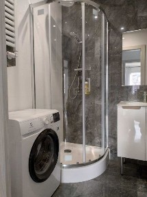 Nowoczesna Kawalerka 38 m kw z osobną kuchnia oraz z balkonem
