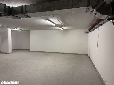 Lokal usługowy 71 m² z windą i monitoringiem F-VAT 23%