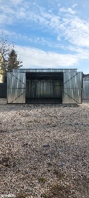 Magazyn - schowek - przechowalnia - garaż = Warszawa 35 m.kw.