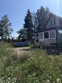 Sprzedam działke z domkiem do negocjacji
