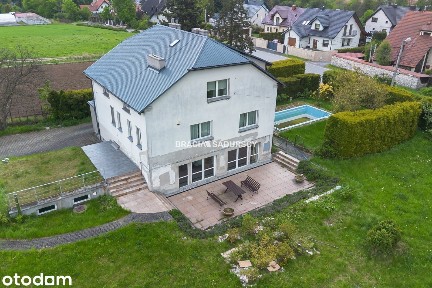 Dom wolnostojący 313m2 z basenem-blisko Krakowa