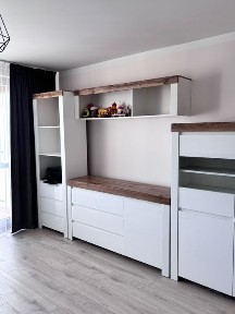 Jasne mieszkanie z dużym słonecznym balkonem i widokiem na zieleń