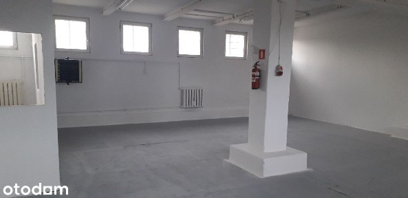 Hala 150m2