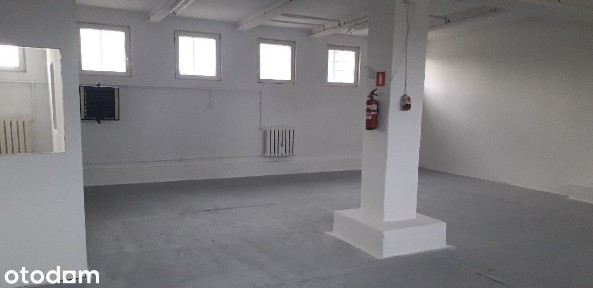 Hala 150m2