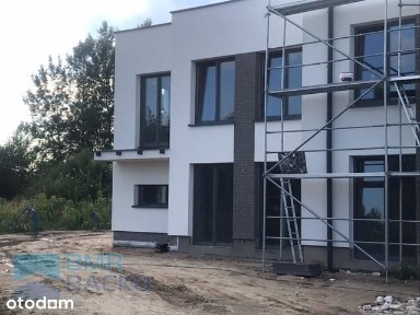 Dom, 140,35 m², Chrzanów Mały